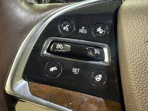 Used 2016 Cadillac Escalade Luxury AWD/4WD image 39