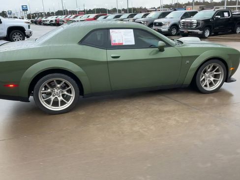 Used 2023 Dodge Challenger R/T Scat Pack image 9