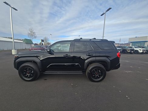 New 2025 Toyota 4Runner TRD Off-Road Premium image 7