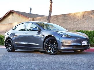 Used 2022 Tesla Model 3 Long Range video 2