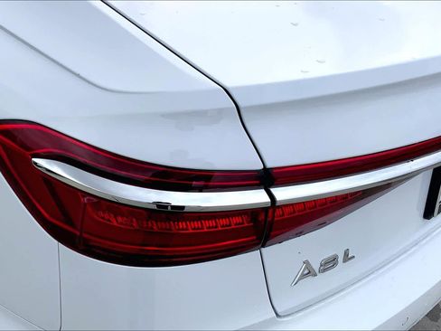 Used 2021 Audi A8 L 3.0T w/ Executive Plus Package image 28