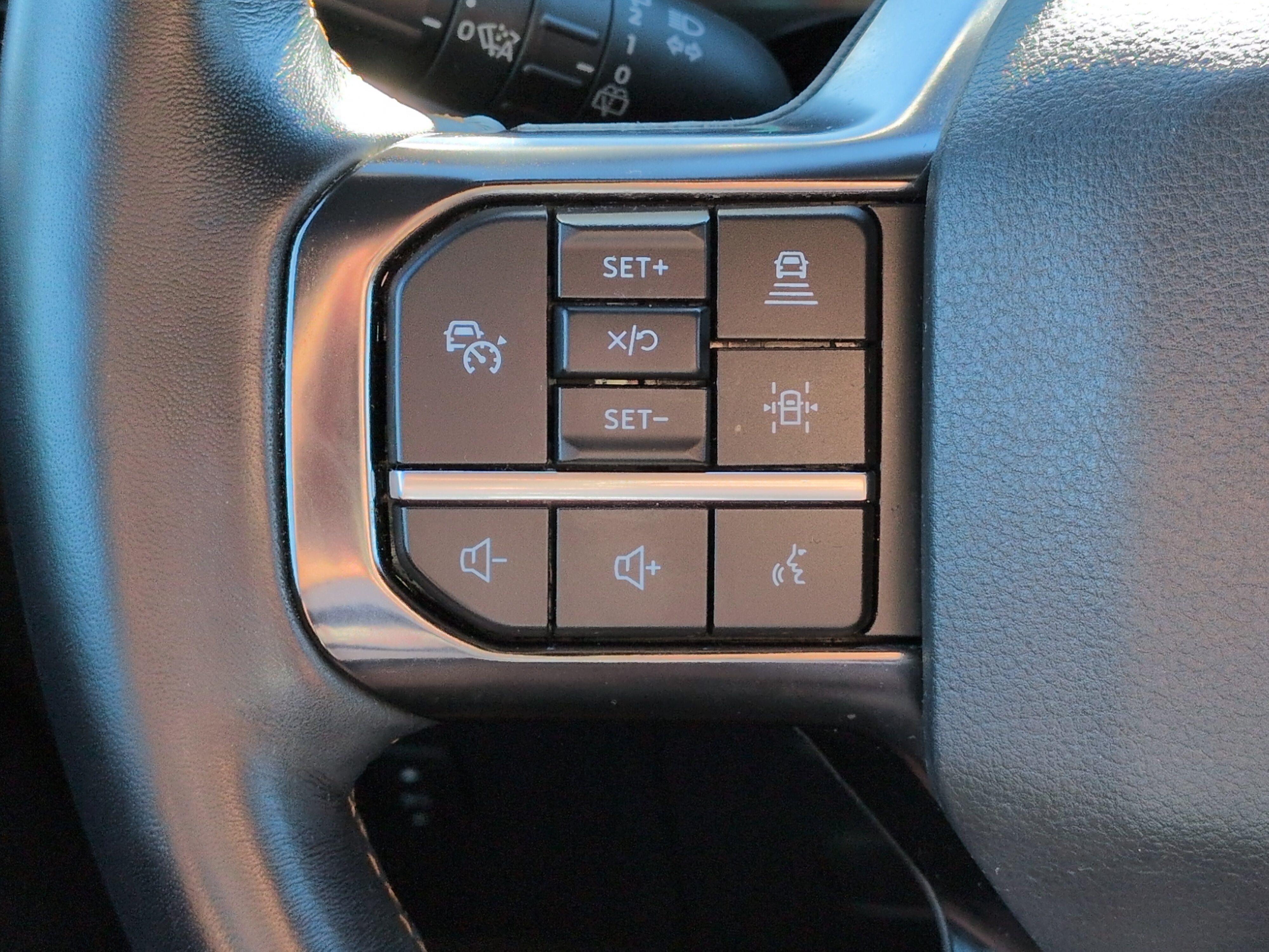Certified 2023 Ford Expedition Max Platinum RWD image 24