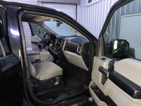 Used 2015 Ford F150 XLT w/ Equipment Group 301A Mid image 12