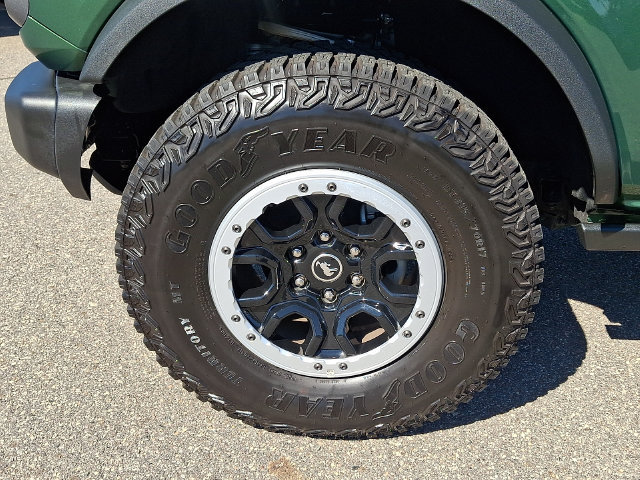 Used 2023 Ford Bronco Badlands w/ Sasquatch Package AWD/4WD image 8