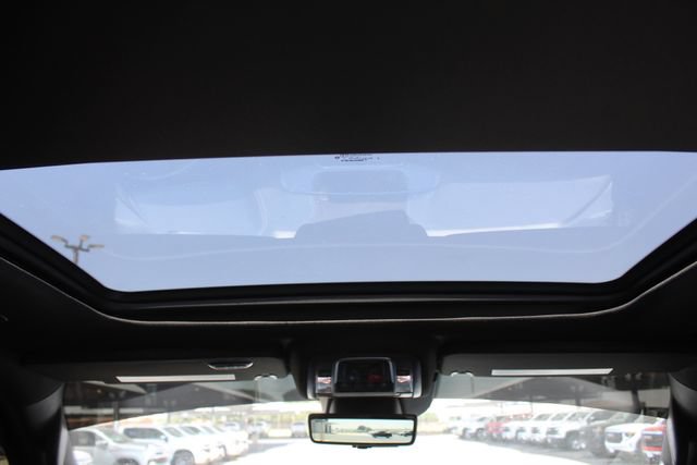Used 2022 RAM 1500 TRX w/ TRX Level 2 Equipment Group AWD/4WD image 18