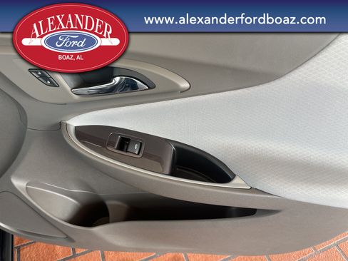 Used 2020 Chevrolet Malibu LS FWD image 14