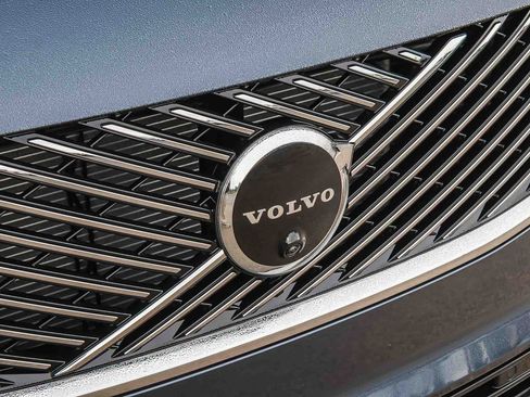 New 2026 Volvo XC90 T8 Ultra image 16