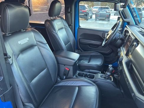 Certified 2021 Jeep Wrangler Sport S image 8