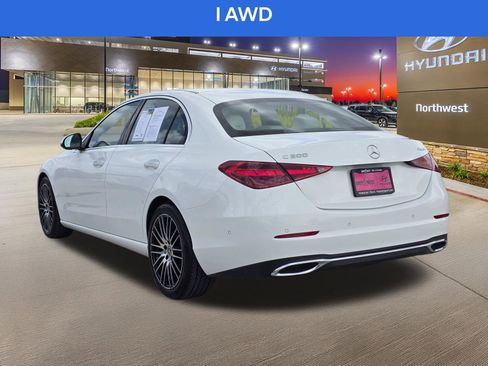 Used 2025 Mercedes-Benz C 300 4MATIC Sedan image 9