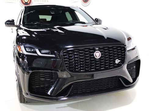 Used 2022 Jaguar F-PACE SVR AWD/4WD image 25