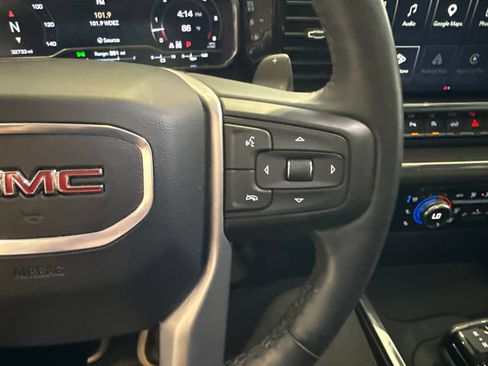 Used 2024 GMC Sierra 1500 SLT w/ SLT Premium Plus Package AWD/4WD image 31