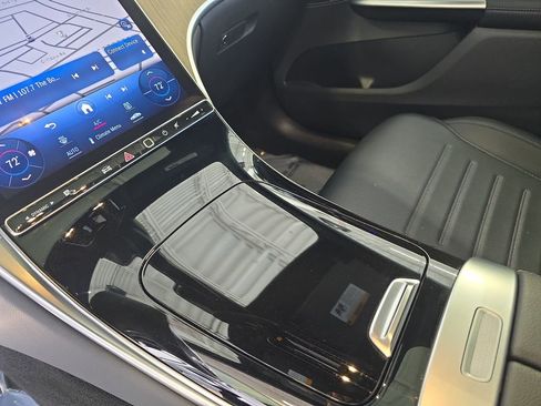 Certified 2024 Mercedes-Benz GLC 300 4MATIC w/ AMG Line image 28