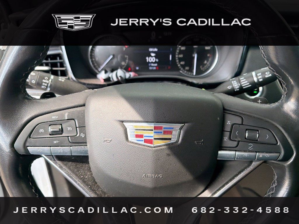 Used 2022 Cadillac XT6 Luxury FWD image 12