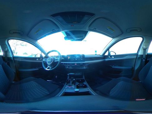 Used 2025 Kia K5 LXS image 42