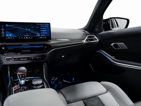 Used 2025 BMW M3 Competition w/ Executive Package image 40