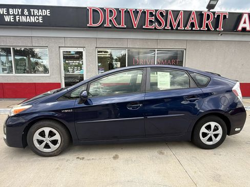 Used 2015 Toyota Prius Two FWD image 5