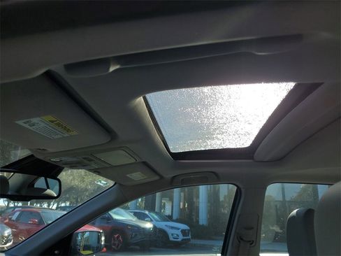 Used 2017 Honda Accord EX-L image 34