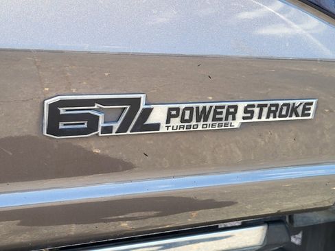 Used 2023 Ford F250 King Ranch image 13