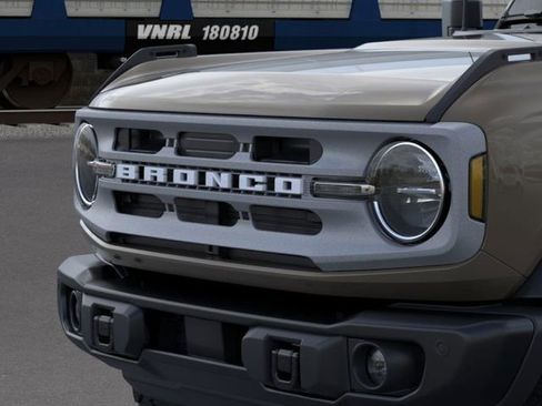 New 2025 Ford Bronco Big Bend w/ Black Diamond Package image 19