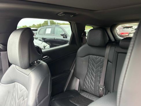 Used 2024 Kia Sportage X-Line AWD/4WD image 15