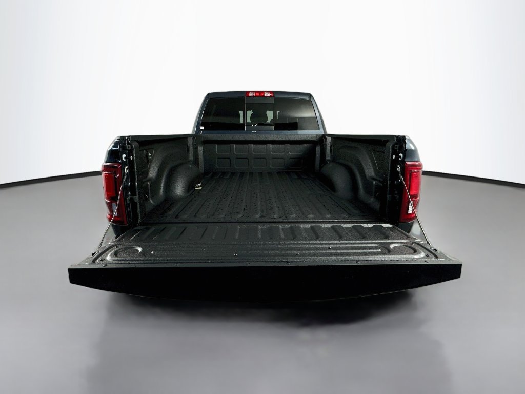 New 2026 RAM 2500 Laramie w/ Night Edition AWD/4WD image 15