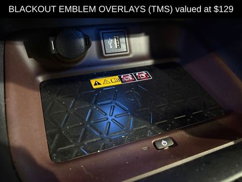 Used 2025 Toyota RAV4 Limited w/ Advanced Technology Package image 11