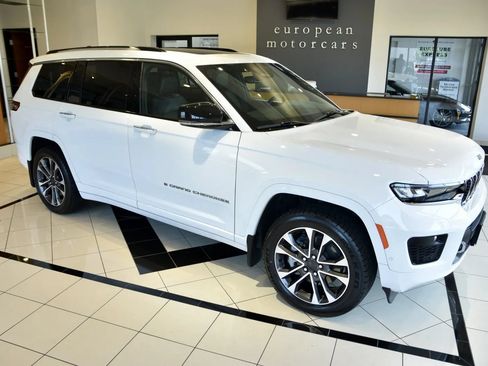 Used 2023 Jeep Grand Cherokee L Overland AWD/4WD image 7