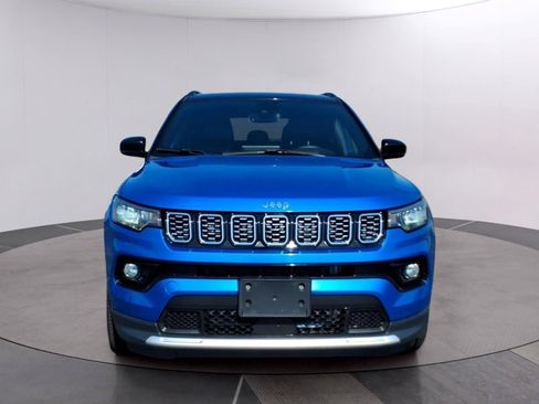Used 2025 Jeep Compass Limited AWD/4WD image 8