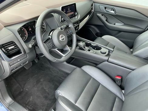 Used 2023 Nissan Rogue SL image 12