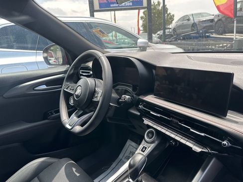 Used 2024 Dodge Hornet GT AWD/4WD image 28