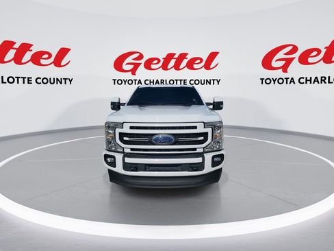 Used 2022 Ford F250 Lariat w/ Lariat Ultimate Package image 3