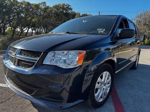 Used 2016 Dodge Grand Caravan American Value Package w/ UConnect Hands-Free Group image 2