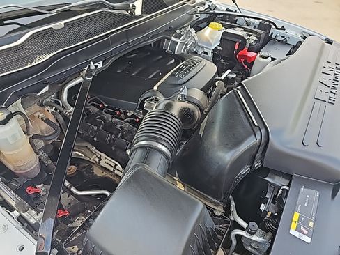 Used 2022 RAM 2500 Tradesman AWD/4WD image 17