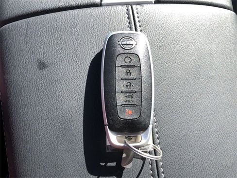 Certified 2025 Nissan Murano SL image 35