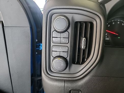 Used 2024 Chevrolet Silverado 1500 Custom AWD/4WD image 19