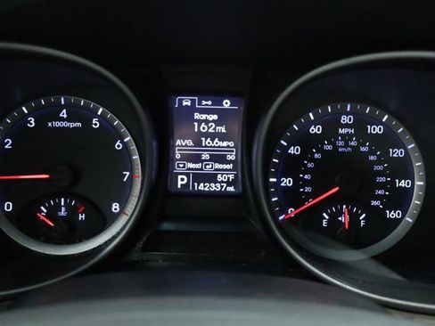 Used 2013 Hyundai Santa Fe Sport w/ Popular Equipment Pkg AWD/4WD image 31