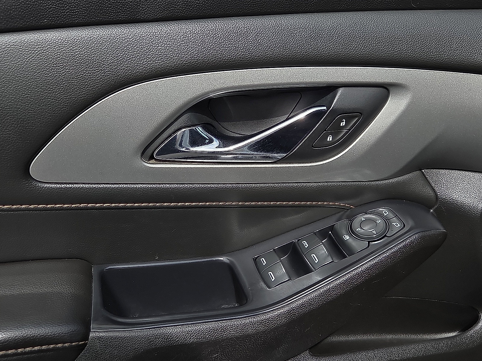 Certified 2020 Chevrolet Traverse LT AWD/4WD image 14