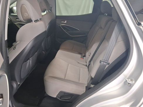 Used 2017 Hyundai Santa Fe Sport FWD image 16