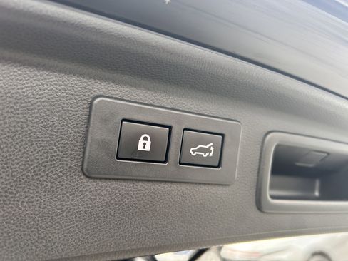 Certified 2023 Subaru Forester Limited image 31