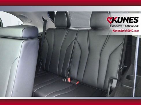 Used 2023 Acura MDX SH-AWD w/ Advance Package image 32