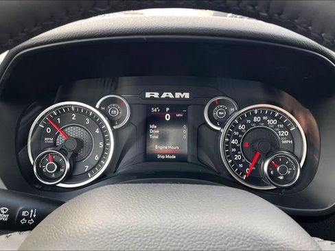 New 2024 RAM 1500 Big Horn image 14