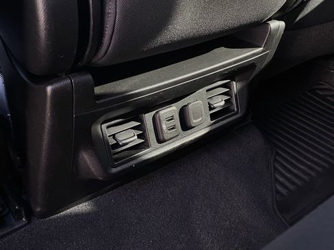 Used 2020 Chevrolet Silverado 1500 LT w/ Texas Edition image 28