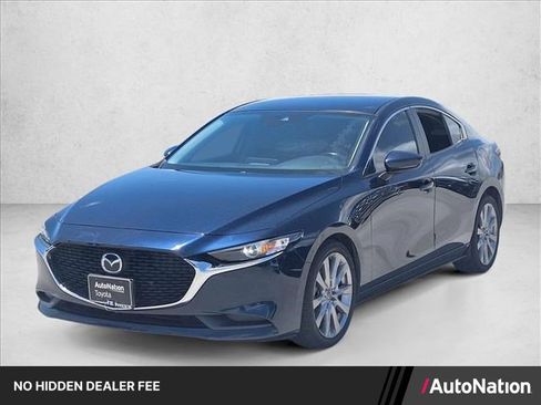 Used 2021 MAZDA MAZDA3 s FWD image 1