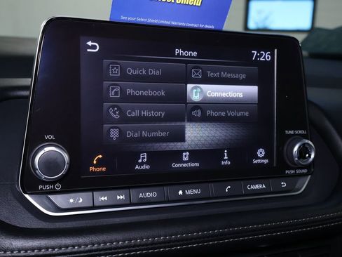 Used 2024 Nissan Rogue SV image 29