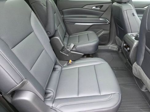 New 2026 Chevrolet Traverse LT w/ Sun and Wheel Package image 25