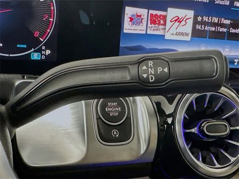 Certified 2025 Mercedes-Benz GLB 250 image 17