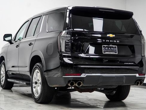 Used 2025 Chevrolet Tahoe Premier AWD/4WD image 11