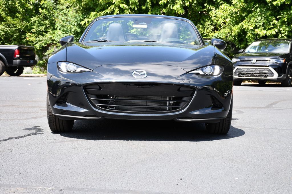 New 2026 MAZDA MX-5 Miata Grand Touring RWD image 2