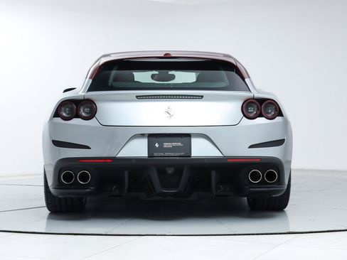 Certified 2018 Ferrari GTC4Lusso image 4