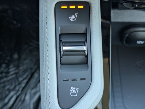 New 2025 Kia Telluride EX image 25